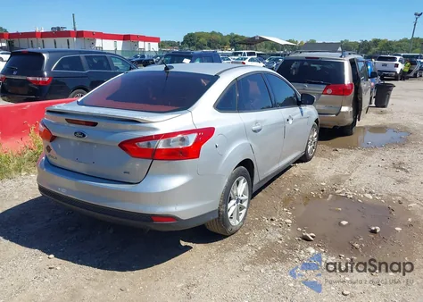 2012 Ford Focus Se z USA, uszkodzony, nr VIN 1FAHP3F24CL455631